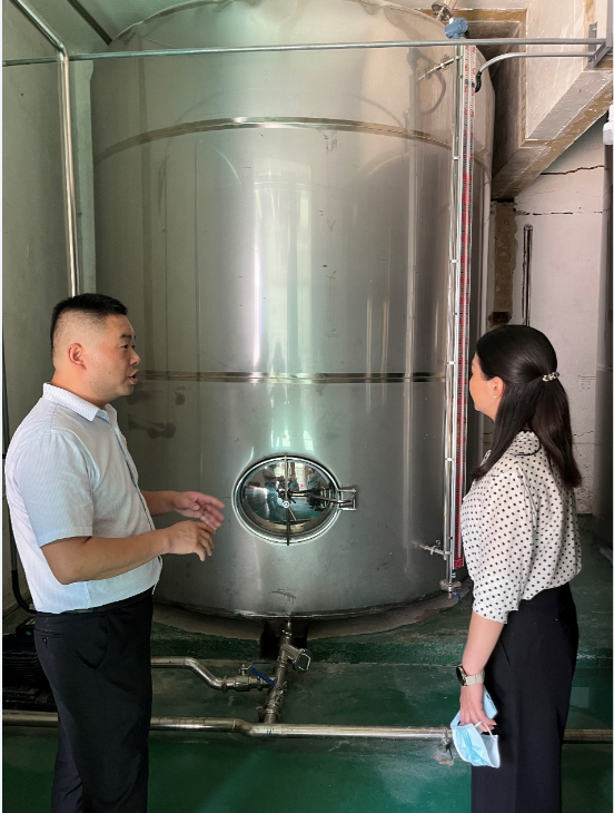 黄石市卫健委党组书记丁克芳来公司调研(图3) 黄石市卫健委党组书记丁克芳来公司调研(图3)